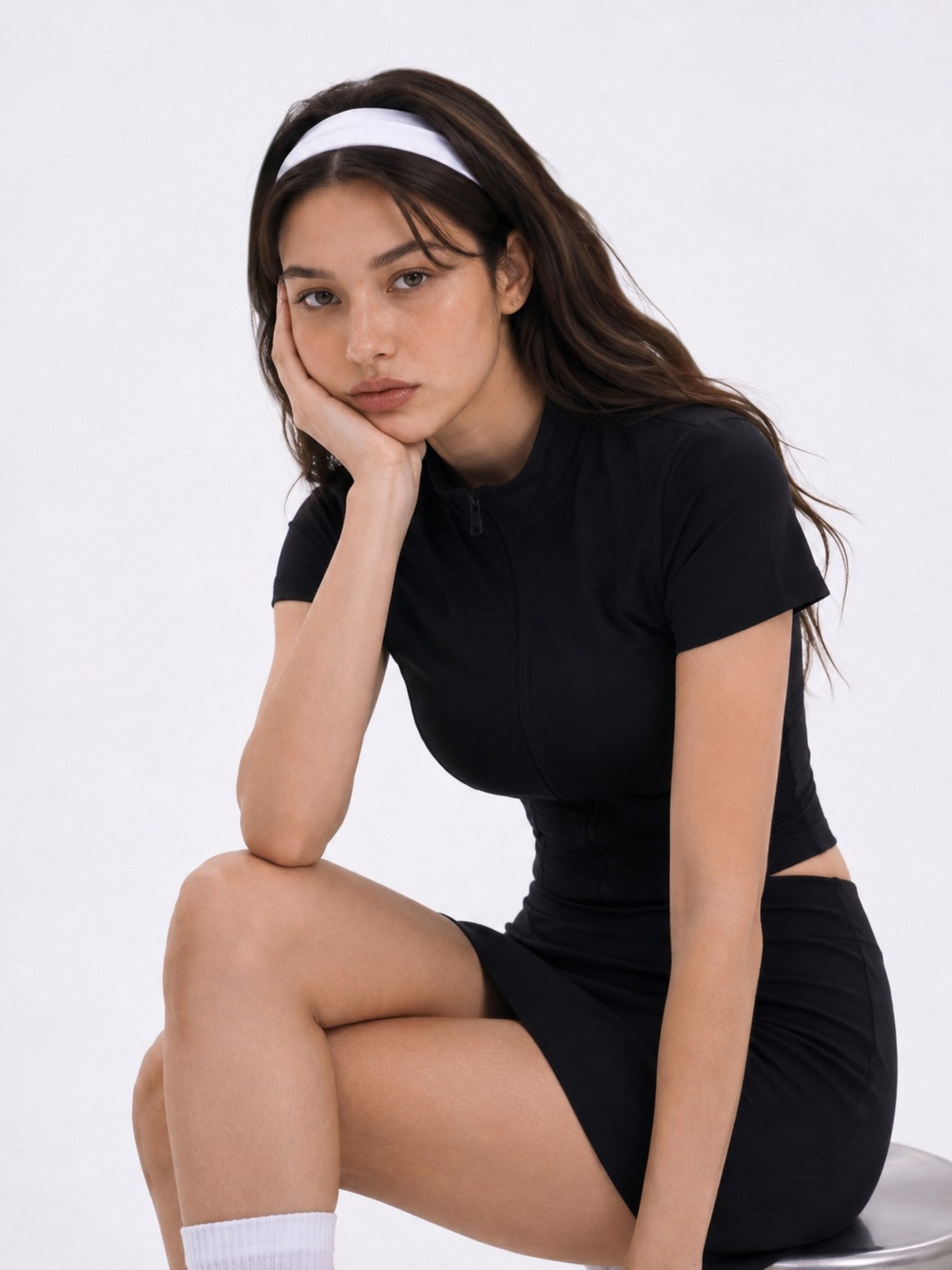 AIR ZIP-UP BLACK — AÉRIA 집업 상품 사진